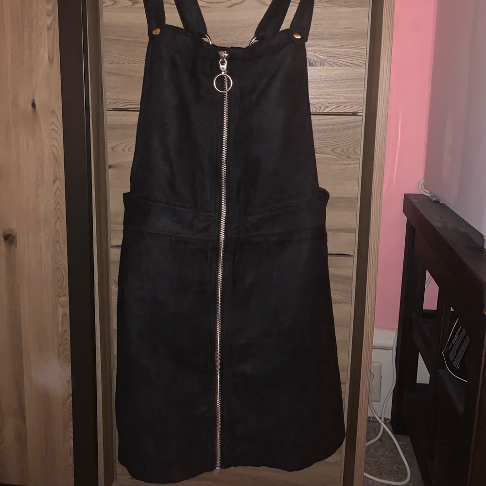 Bib overall dress